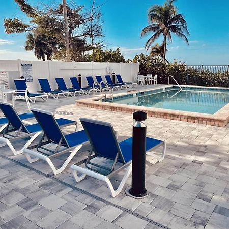 Welcome To Beach Villa'S # 202 Vacation Rental - 250 Estero Blvd Condo Fort Myers Beach Buitenkant foto