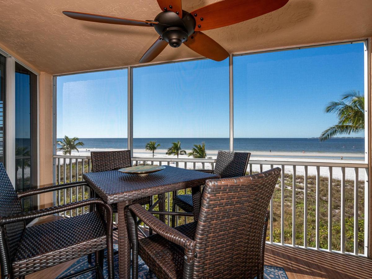 Welcome To Beach Villa'S # 202 Vacation Rental - 250 Estero Blvd Condo Fort Myers Beach Buitenkant foto