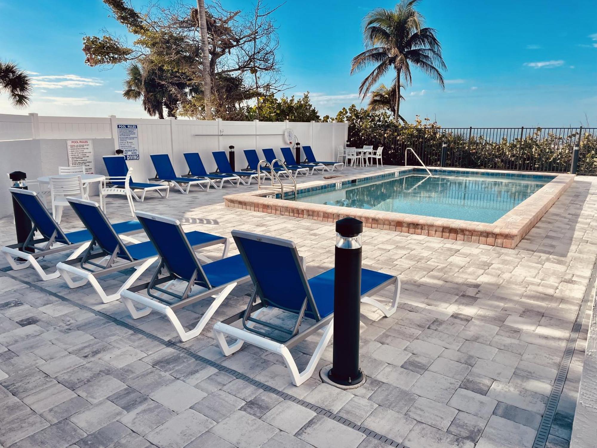 Welcome To Beach Villa'S # 202 Vacation Rental - 250 Estero Blvd Condo Fort Myers Beach Buitenkant foto